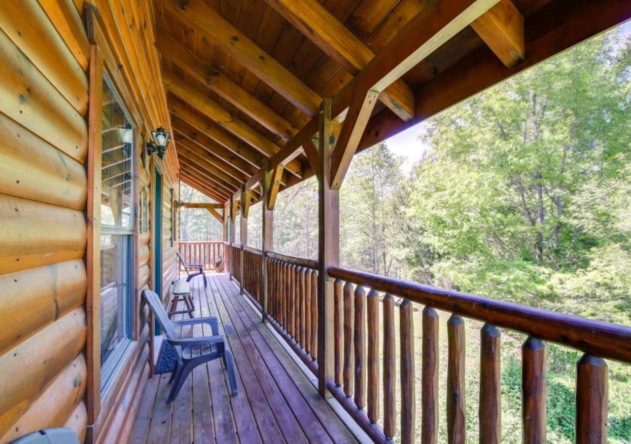 Fabulous Pet-Friendly, Family Cabin With Outdoor Kitchen, Hot Tub, Sauna, Fireplace, Theater Room, Arcade, Pool Table, And Fire Pit Within Minuties Of Dollywood Sevierville Exterior foto